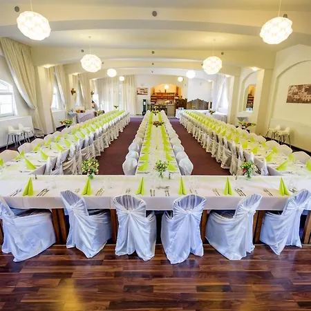 Allvet Hotel 3*